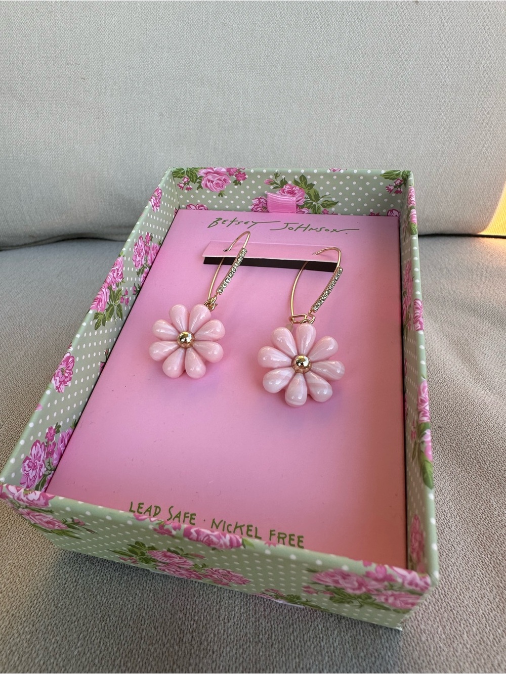 Betsey Johnson Light Pink Daisy Drop Earrings with Gold Tone Hooks